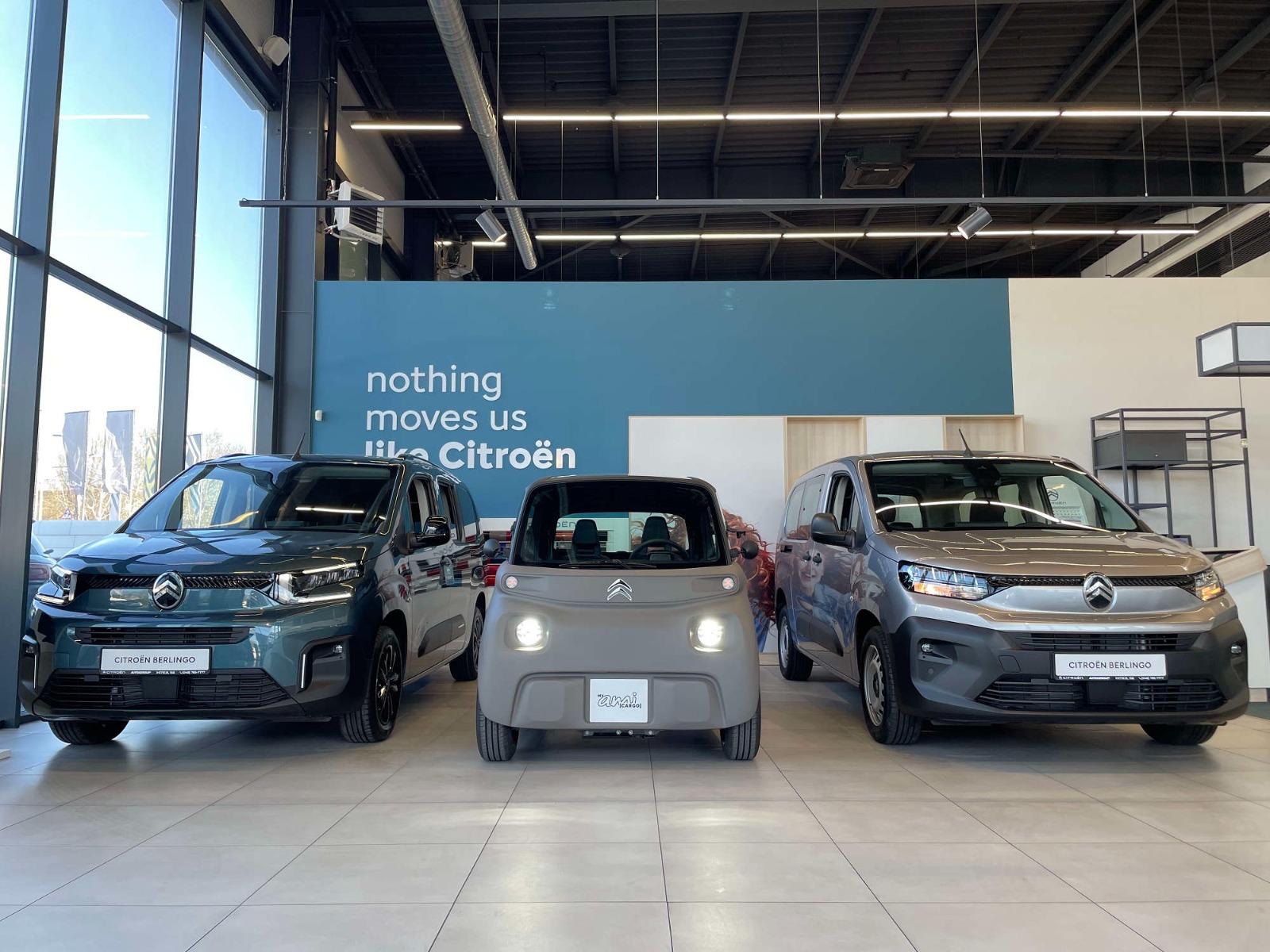 CITROЁN Ami серед «великих» машин